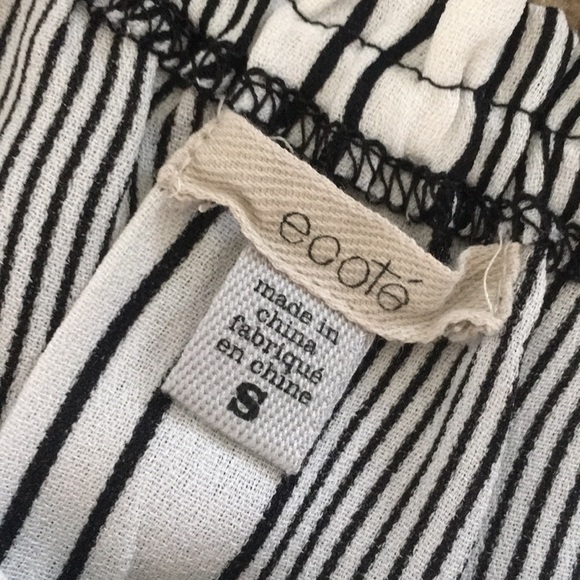 URBAN OUTFITTERS OFF THE SHOULDER ROMPER - Picture 4 of 4